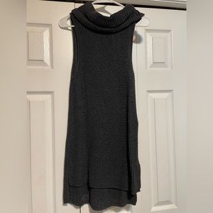 Woman’s short sweater dress! Dark gray/navy blue! Size Medium!